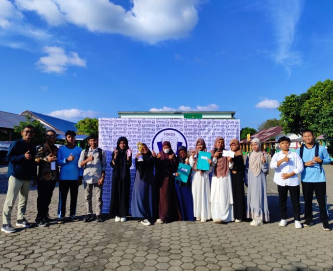 SMA IT AL QUDWAH RAIH JUARA 2 LOMBA KALIGRAFI dan JUARA 3 LOMBA NASYID TINGKAT SMA/SMK/MA se-LIMATARA